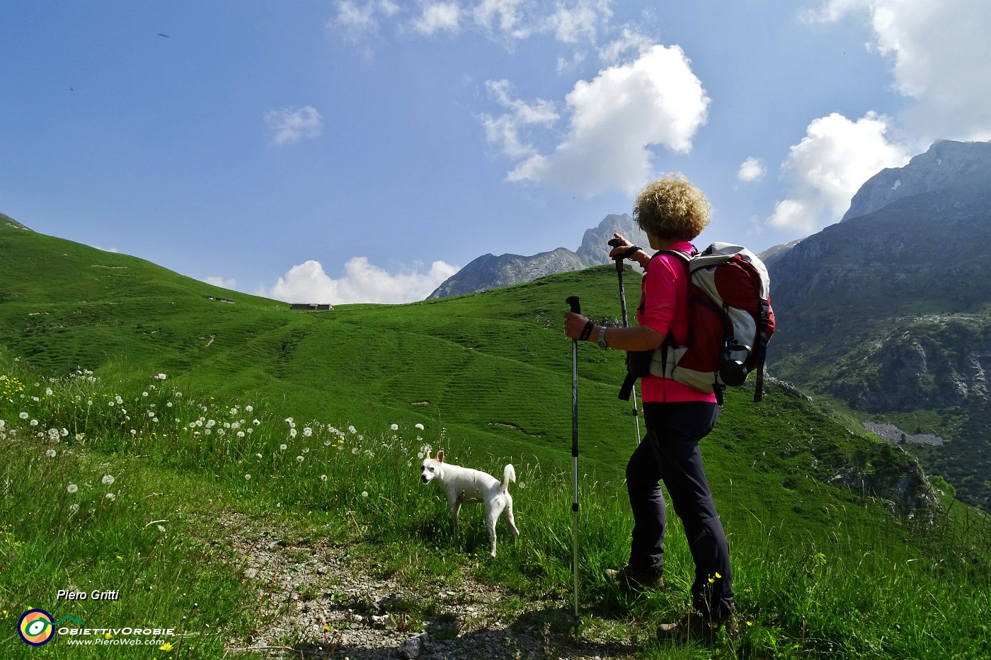 32 In vista della Baita Zuccone (1686 m).JPG -                                